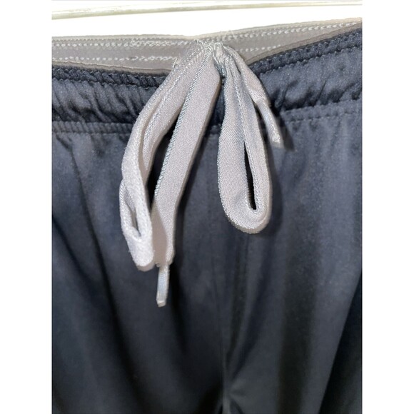 Reebok Athletic Shorts Women's Size XXL Black Drawstring Waist 36 Inseam 8 R 13 - Picture 3 of 12